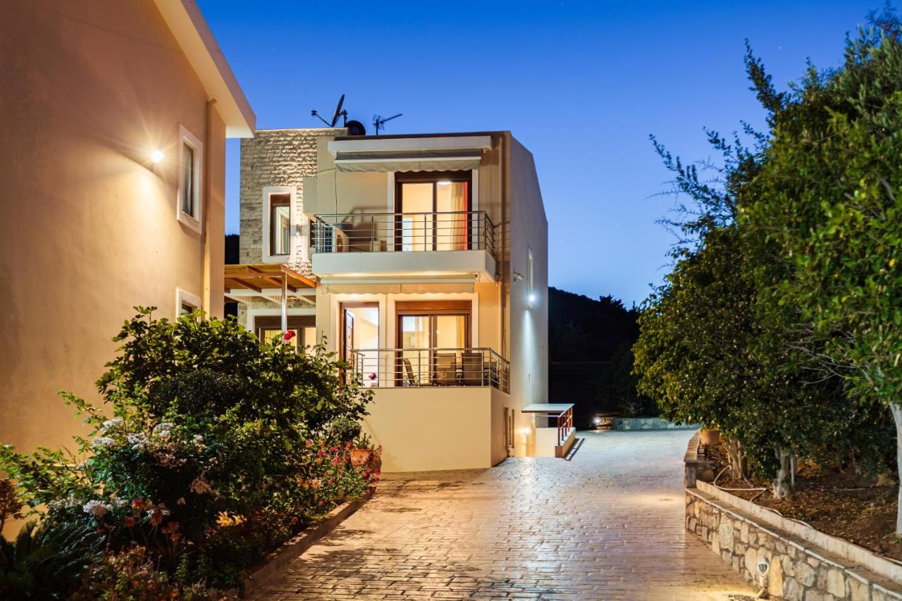 Seaside Getaway - Aelia Villa'S Dreamy Paradise Petalídi Kültér fotó