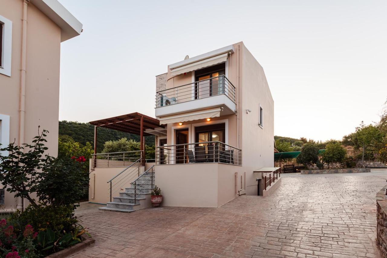 Seaside Getaway - Aelia Villa'S Dreamy Paradise Petalídi Kültér fotó